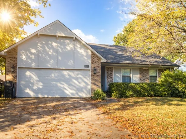 11106 S 108th Pl E, Bixby, OK 74008