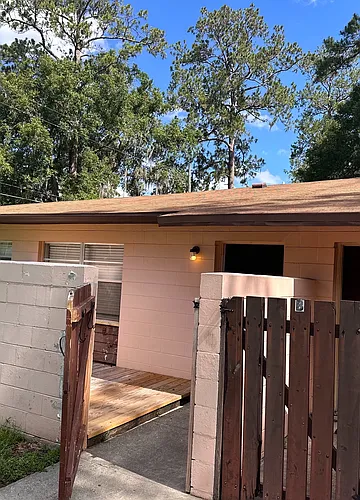 3700 SW 29th Ter #B Photo 1 3700 SW 29th Ter #B Photo 1