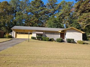 3035 Crabapple Dr, Decatur, GA 30034