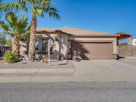 3rd image of 7446 W Tenderfoot Dr