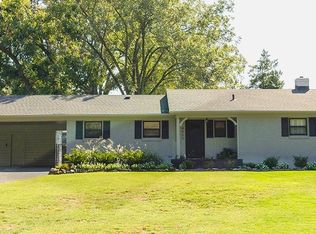 4955 Warwick Ave, Memphis, TN 38117
