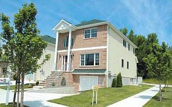 2nd image of 189 Mason Blvd