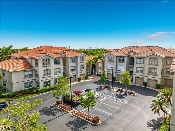 5th image of 15625 Ocean Walk Cir APT 206