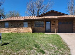 1029 SE Alta Ln, Lawton, OK 73501