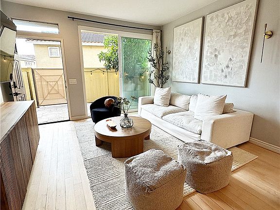 3rd image of 28474 Porsena Way #28474