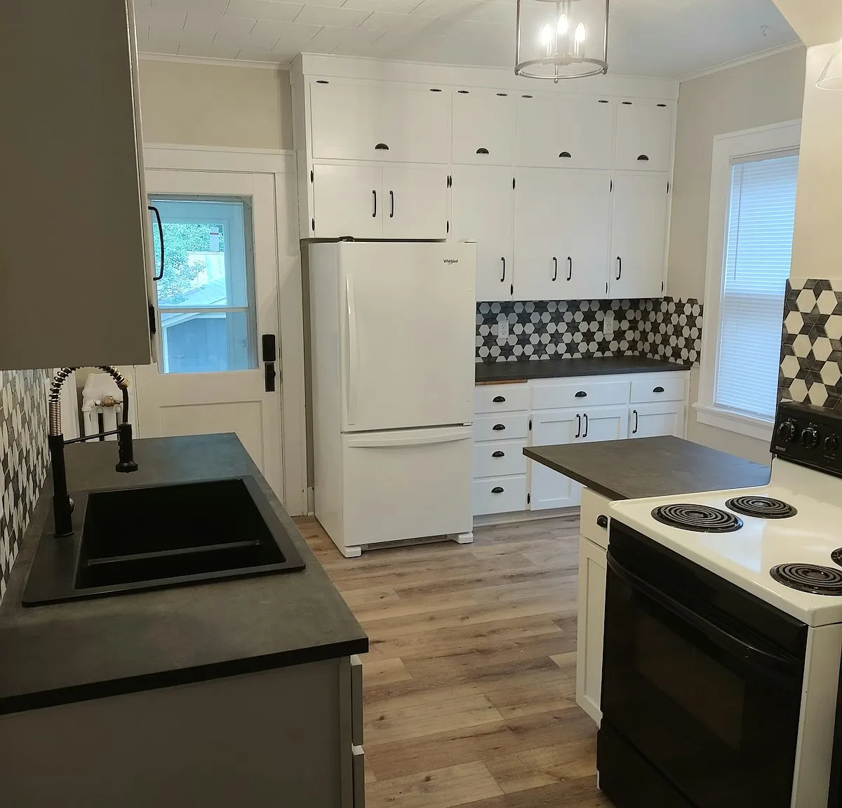 703 Saint Olaf Avenue — Photo 2