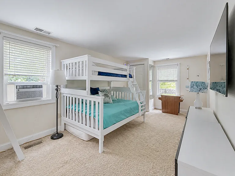 15 Moody Ln — Photo 29