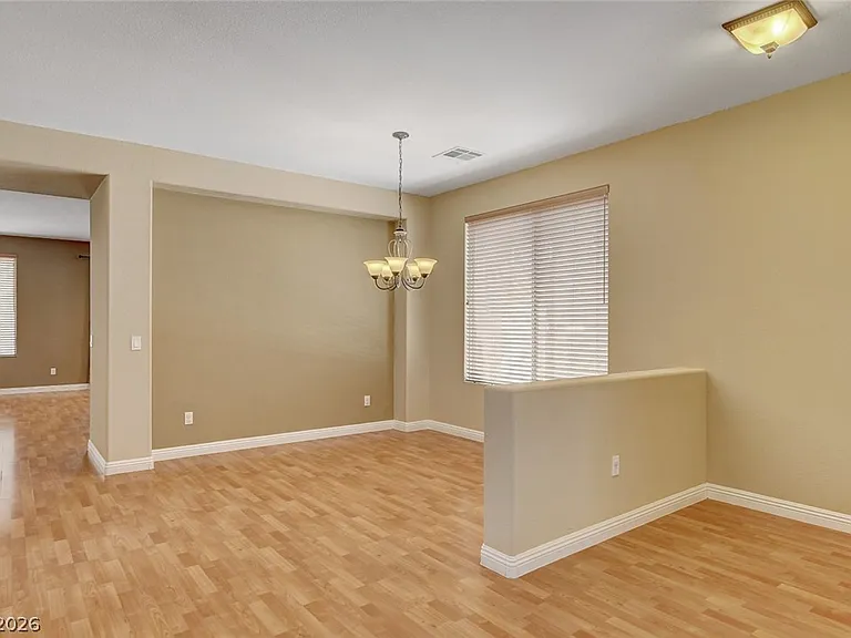 1005 Roaring River Ave — Photo 8