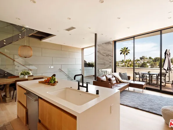 2339 Lyric Ave, Los Angeles, CA 90027