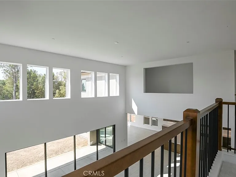 20552 Edgewood Ct — Photo 39