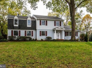 9713 Clarks Crossing Rd, Vienna, VA 22182