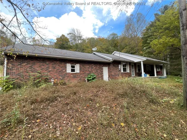 6919 Six Mile Rd, Danville, WV 25053