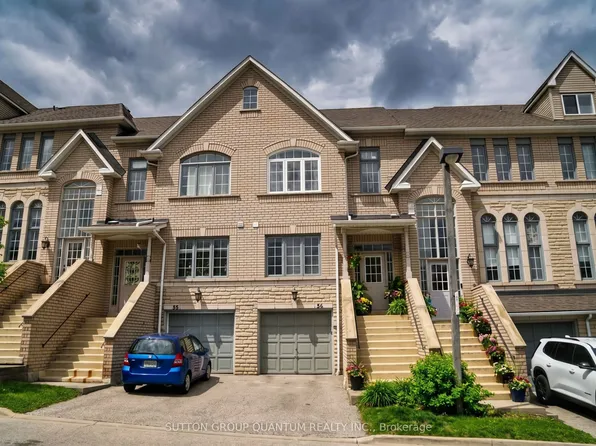 5525 Palmerston Cres #26, Mississauga, ON L5M 6C7