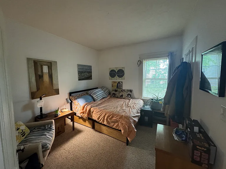 869 Main St #4 — Photo 7
