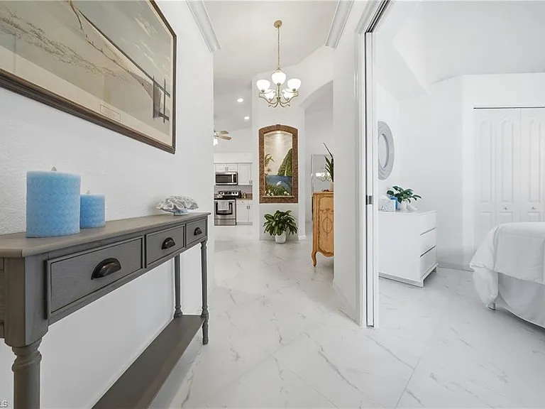 8018 Tauren Ct — Photo 4