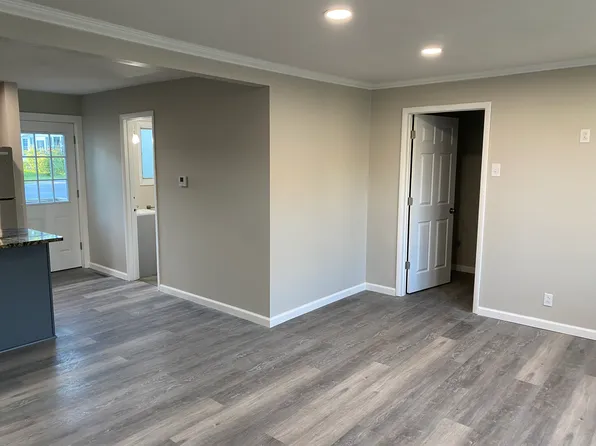 313 S Main St #1, Syracuse, NY 13212