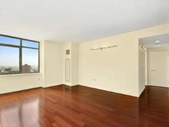 1485 Fifth Avenue 16E image 1 of 11