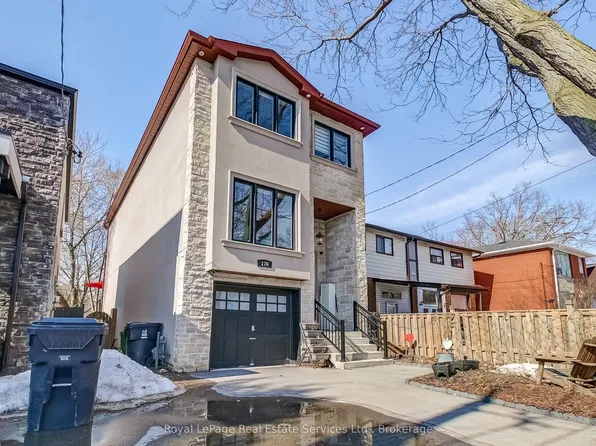 176 Leyton Ave, Toronto, ON M1L 3V6