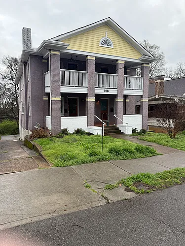 916 Luttrell St #4 Photo 1