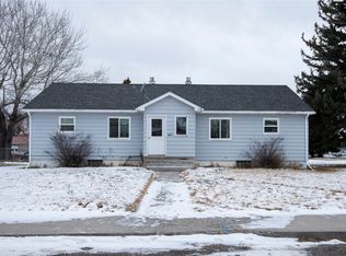 104 8th Ave SW, Choteau, MT 59422