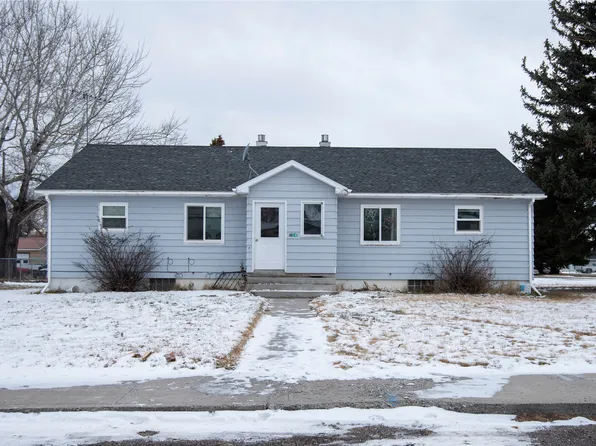 104 8th Ave SW, Choteau, MT 59422