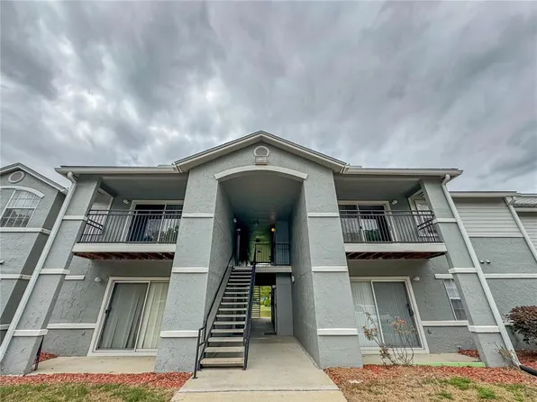 3705 SW 27th St APT 723, Gainesville, FL 32608