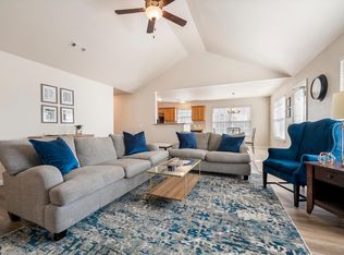 22 Chapel Ln, Bella Vista, AR 72715