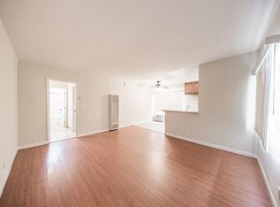 15139 Erwin St #7, Van Nuys, CA 91411