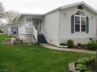 132 C St SW, Navarre, OH 44662