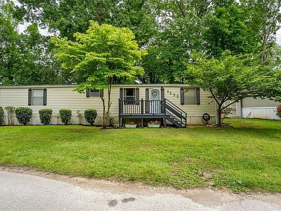 3rd image of 5525 Mount Shores Cir