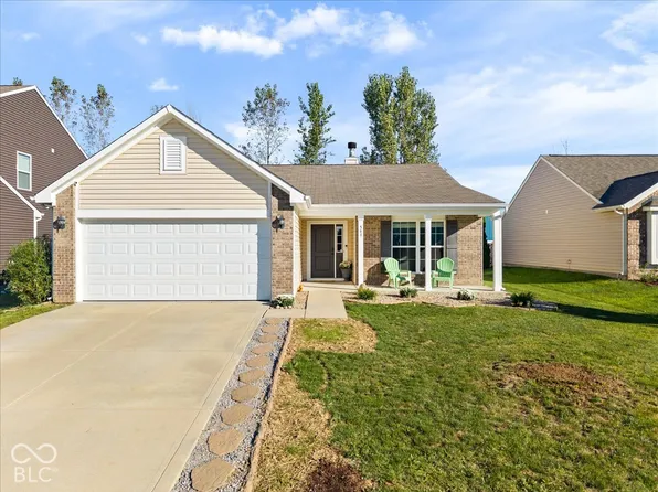 548 Genisis Dr, Whiteland, IN 46184