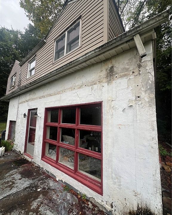 1st image of 2428 Saxonburg Blvd