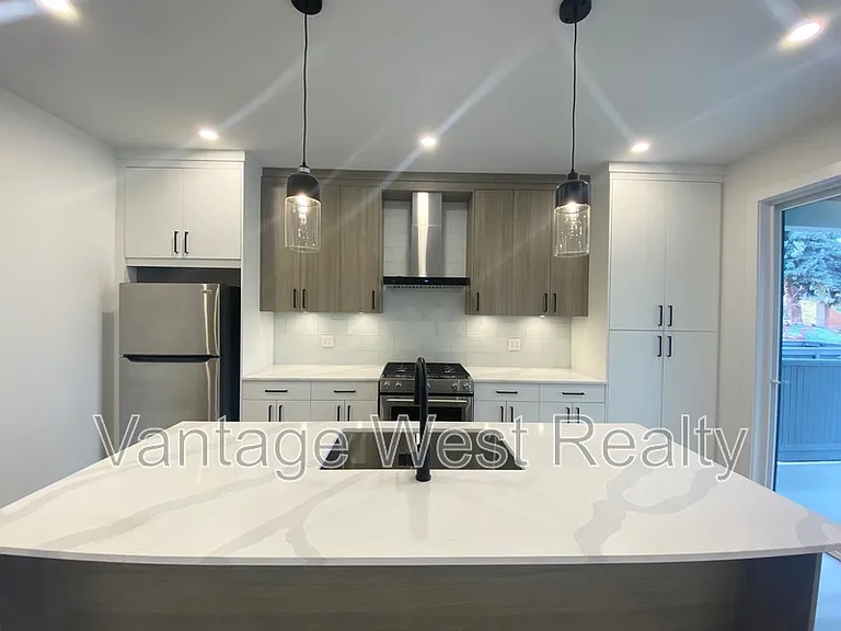 867 Morrison Ave #1 — Photo 5