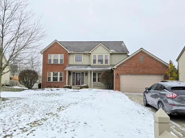 7912 Pinehill Rd, Lewis Center, OH 43035