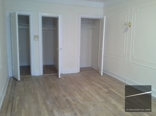 2530 30th Rd APT 4L, Astoria, NY 11102