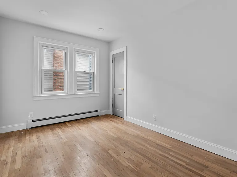 119 Belmont Ave — Photo 7
