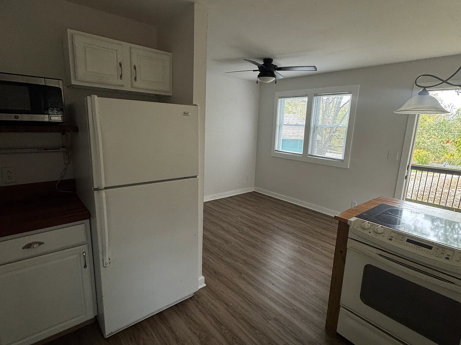 1 bed, $950 — Photo 3