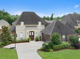 30440 Trace Ln, Walker, LA 70785