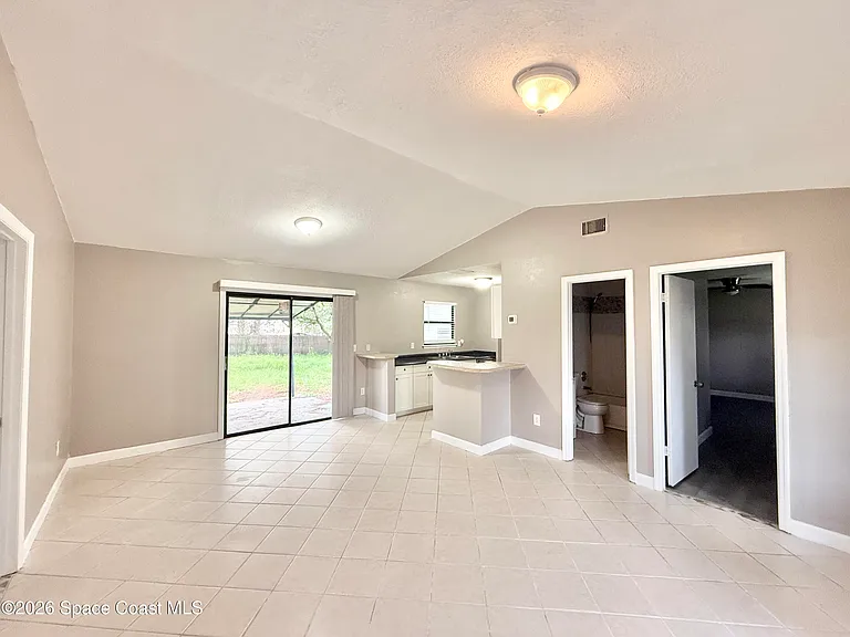 5925 Clearfield Ave — Photo 3