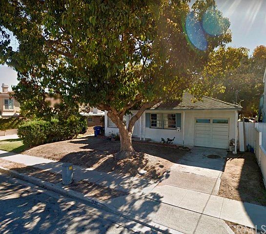 2nd image of 1240 21st St