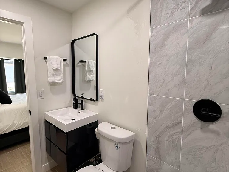 1323 W Speedway Blvd — Photo 11