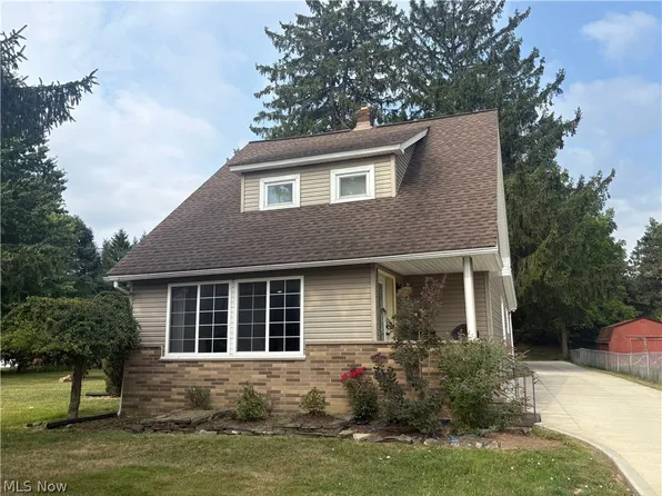 8580 Webster Rd, Strongsville, OH 44136