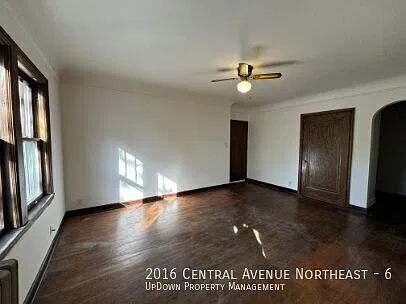 "Charming Studio Retreat with Elegant Hardwood Floors in Vibrant NE Minneapolis!" — Photo 3