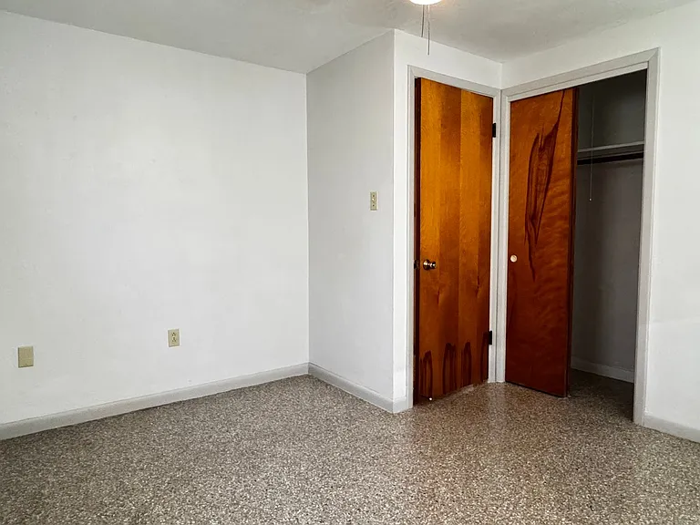 11947 Hale St — Photo 10