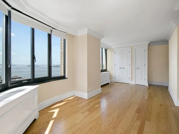 200 Rector Pl APT 21H, New York, NY 10280