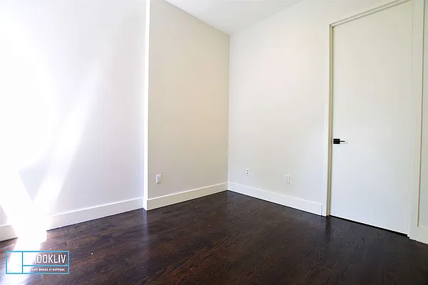 Rented by null | media 37