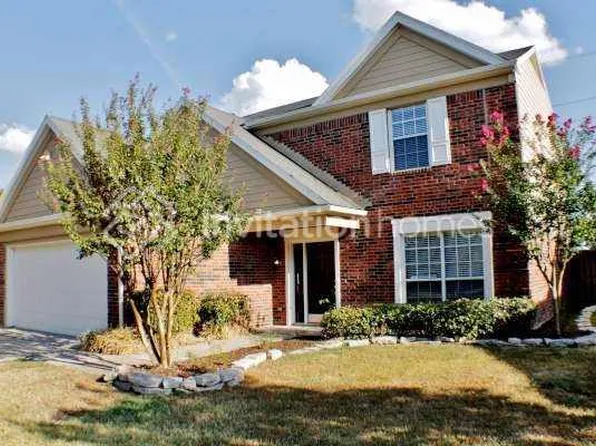 411 Merritt St, Grand Prairie, TX 75052
