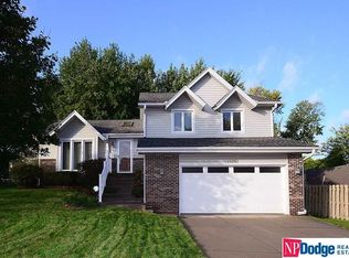15261 Burt St, Omaha, NE 68154