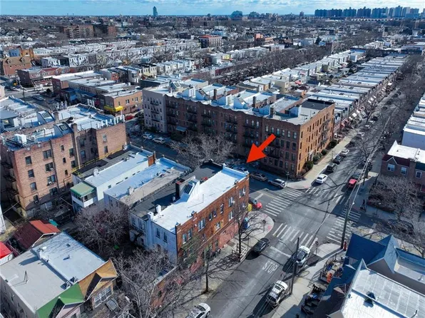 97 Avenue S image 30 of 32