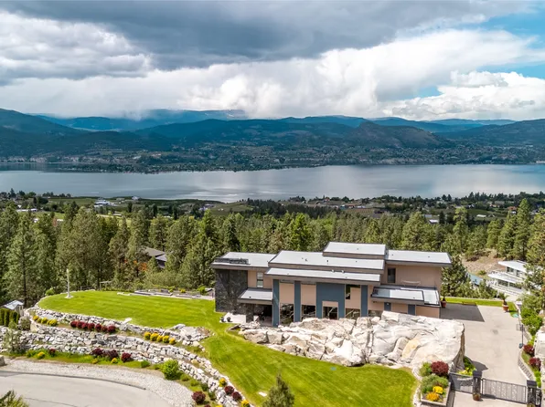 121 Flagstone Rise, Naramata, BC V0H 1N1